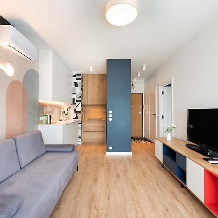 Postepu Comfort Apartment Варшава Екстер'єр фото
