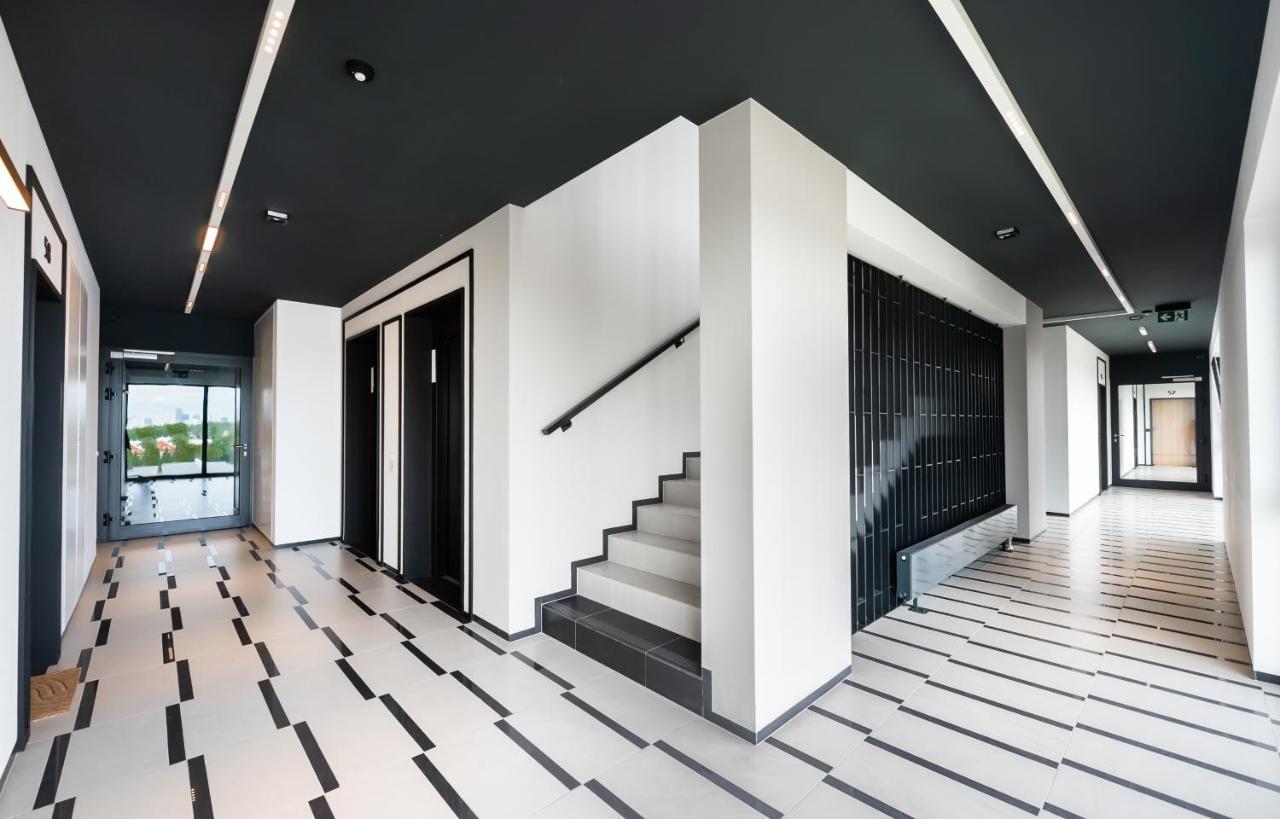 Postepu Comfort Apartment Варшава Екстер'єр фото